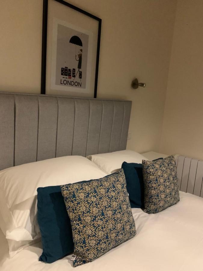 Bar 145 Motel Droux Екстериор снимка